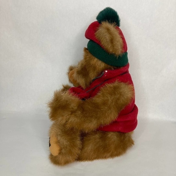 VINTAGE 2000 Russ T McBear 18" Jointed Plush Bear Vest Hat Mittens Trade Secret - Picture 7 of 15